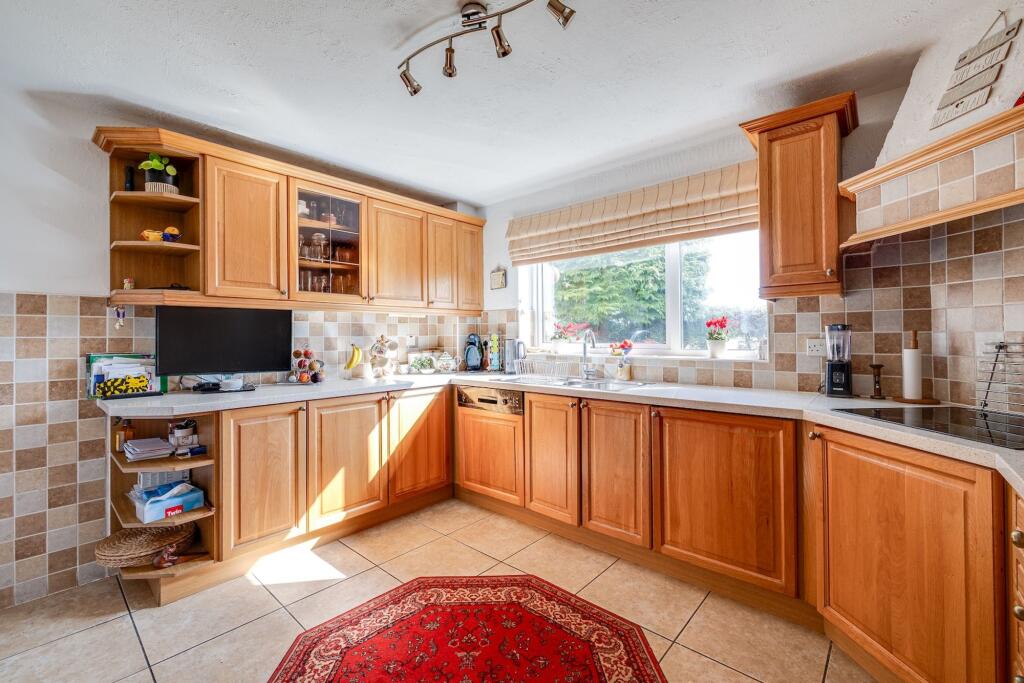 Millers Close, Waverton, CH3 photo 2