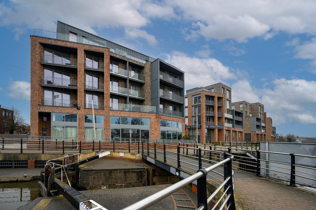 Main image of property: Trent Bridge View, Nottingham