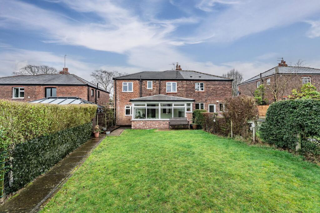 Heys Avenue, Romiley, Stockport, SK6 4UY photo 4