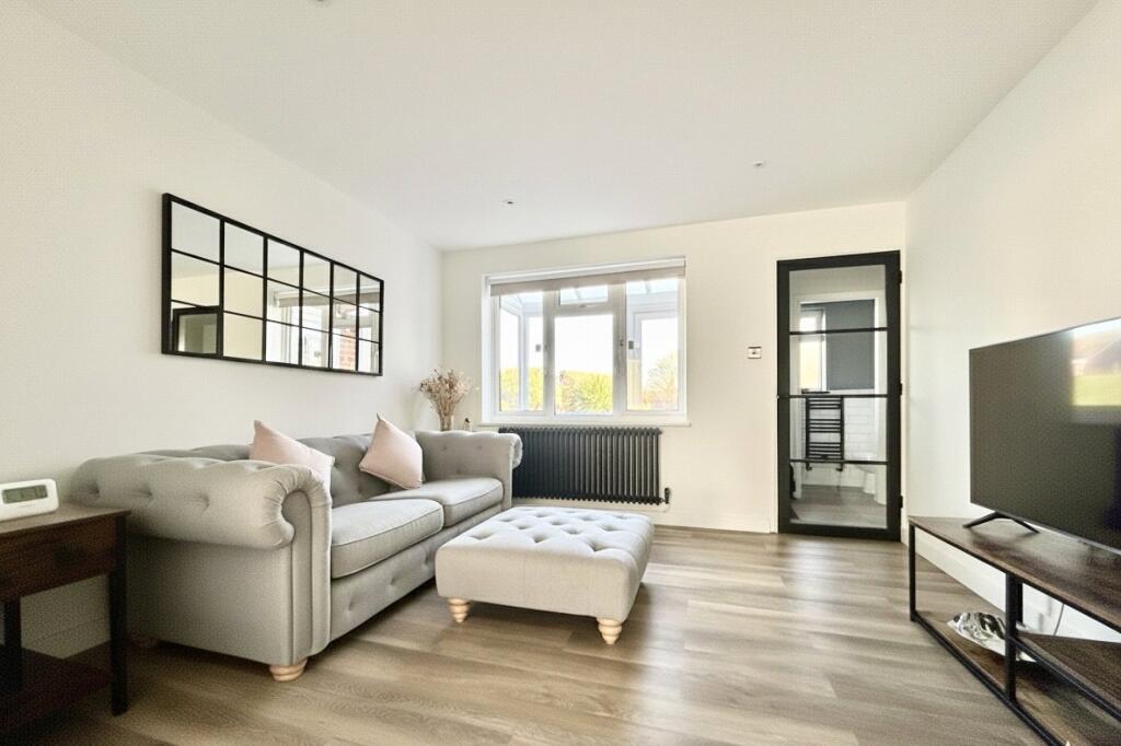Hornbeam Place, Hook, Hampshire, RG27 photo 4