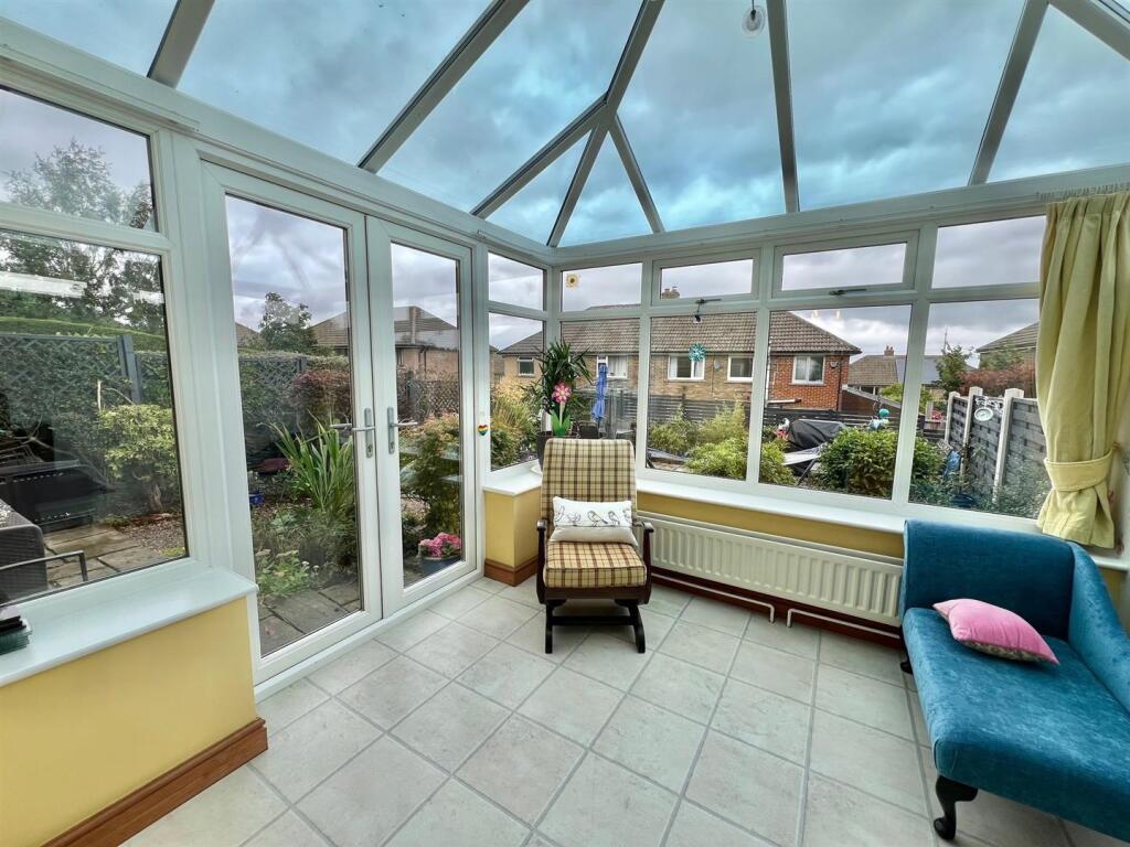 House in Huddersfield, Shelley, Shepley - View 3