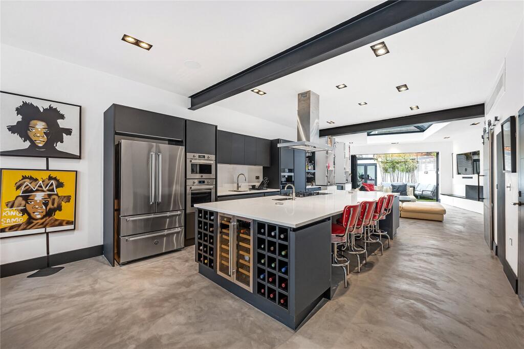 Main image of property: Eddiscombe Road, Parsons Green, Fulham, London, SW6