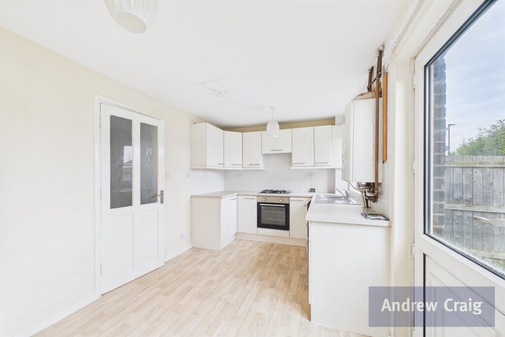 House in Newcastle upon Tyne, Kingston Park, Kenton - More