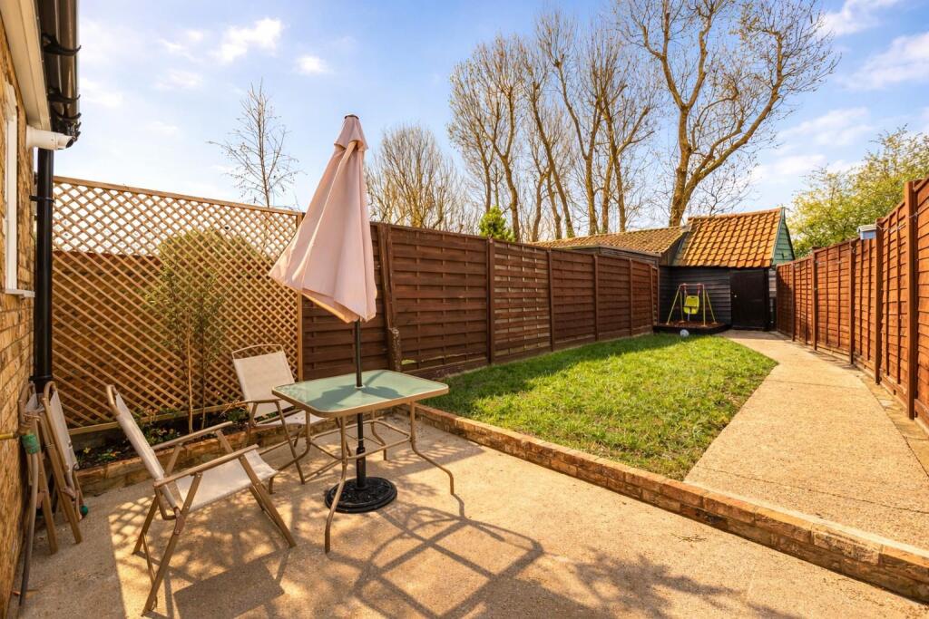 Mount Pleasant, Hertford Heath - View 5