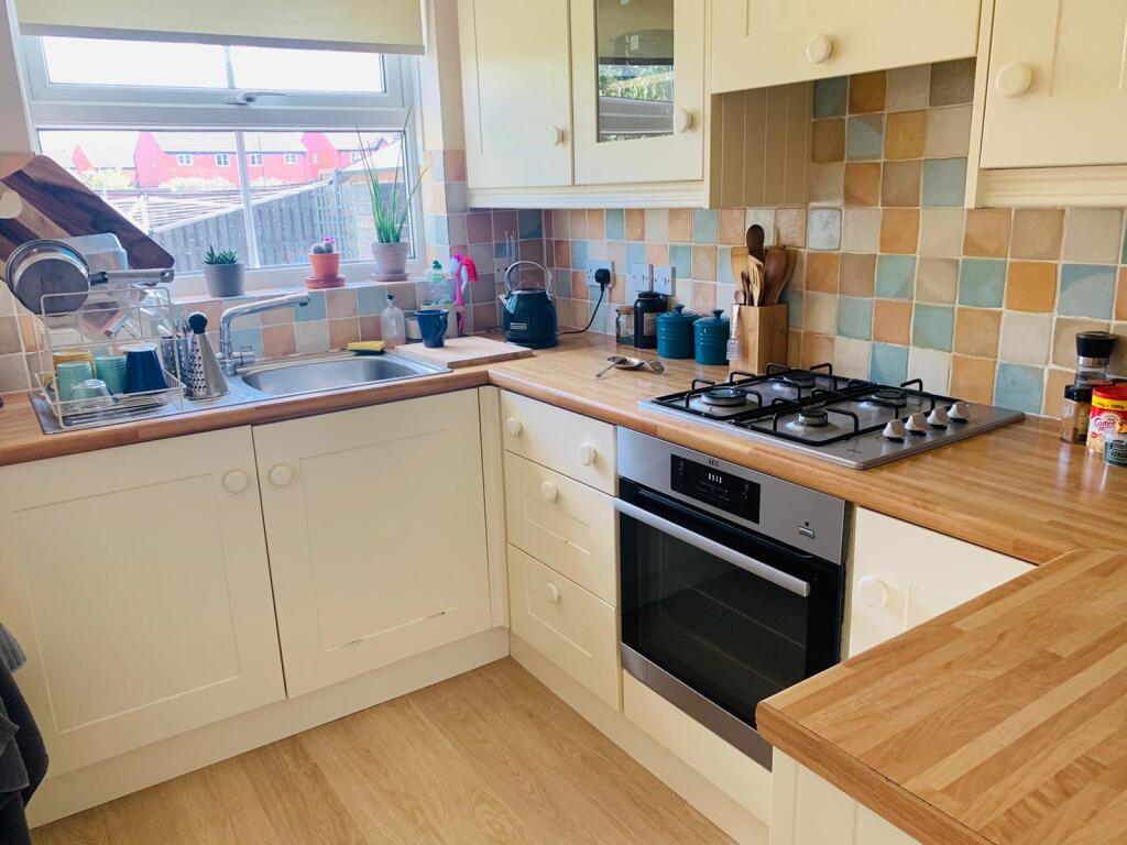 House in Worcester - View 4