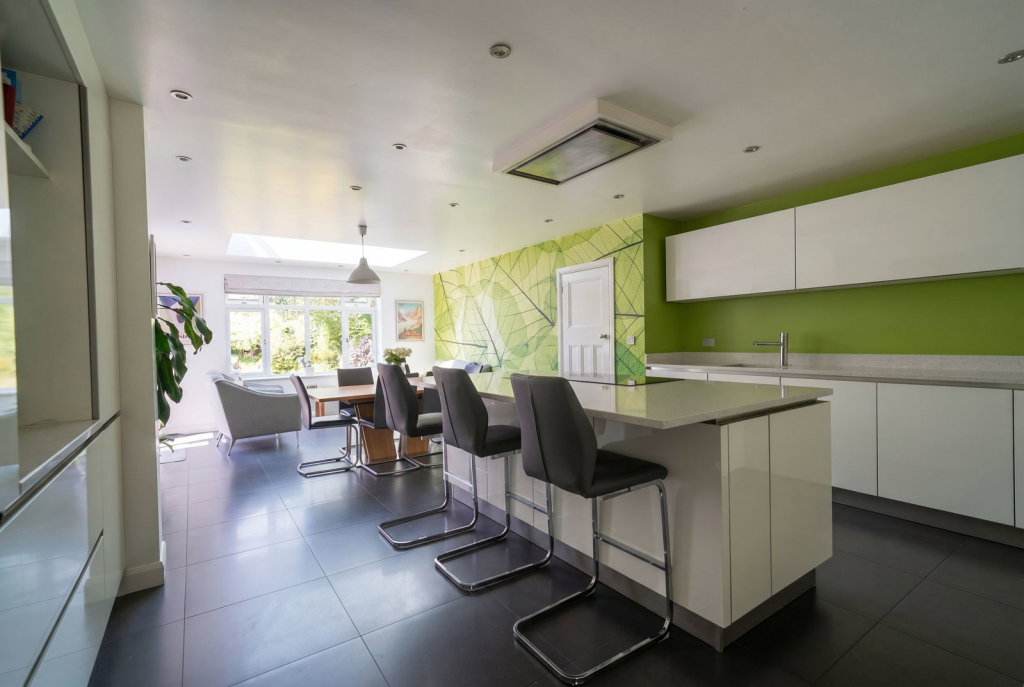 House in Solihull, Ulverley Green - View 3