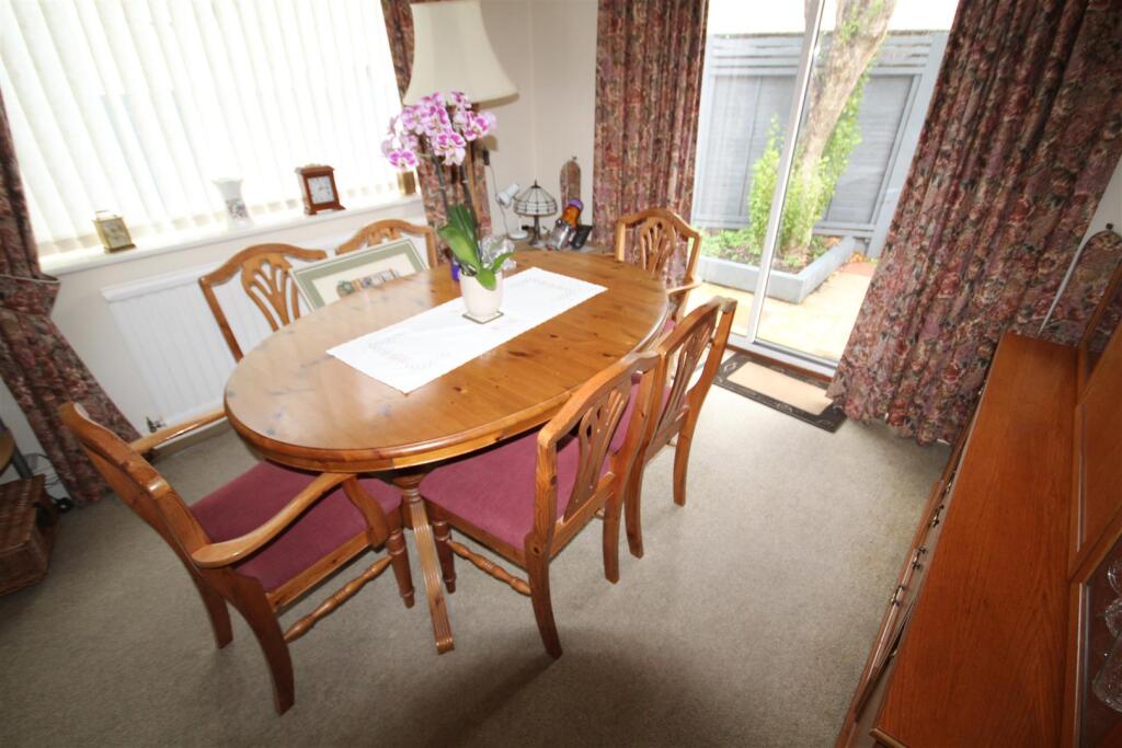 Abbey Road, Rhos On Sea, Colwyn Bay photo 4