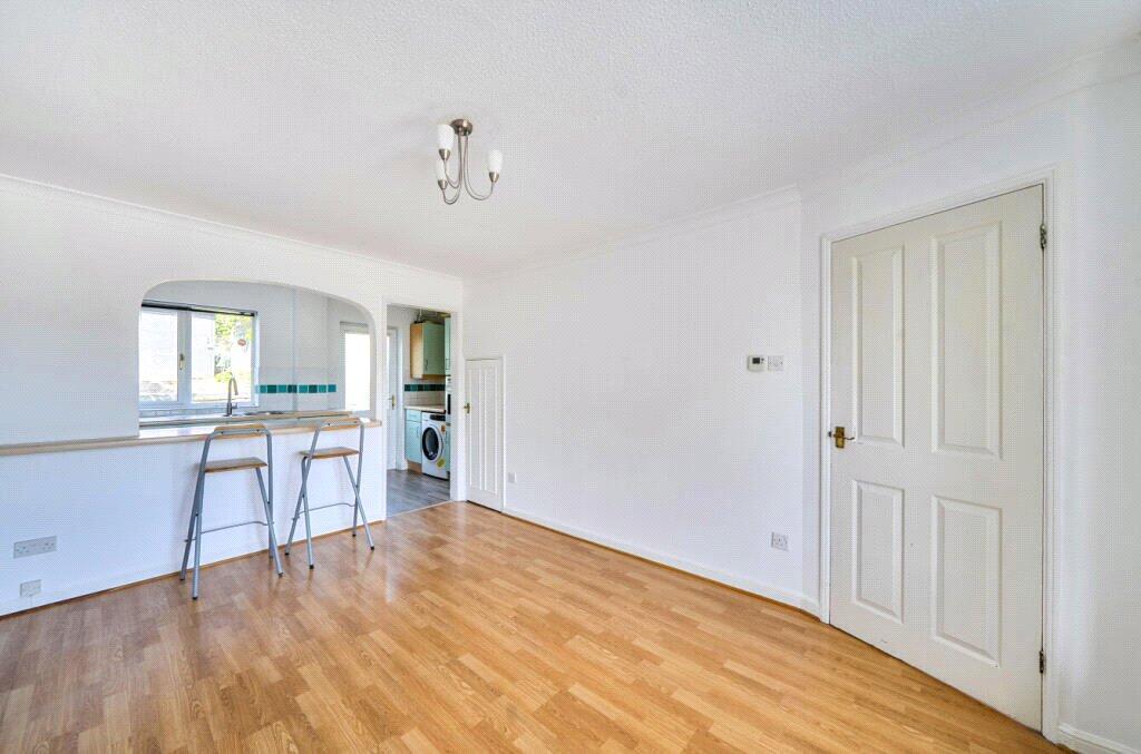 House in Guildford - View 3