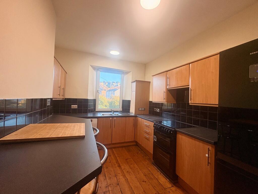 Main image of property: Alexandra Road - AVAILABLE NOW!