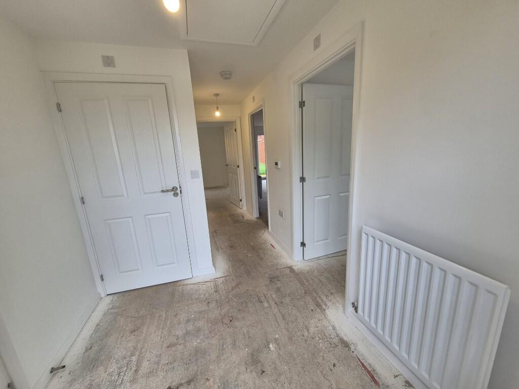 House in Blaby, Glen Parva - View 3