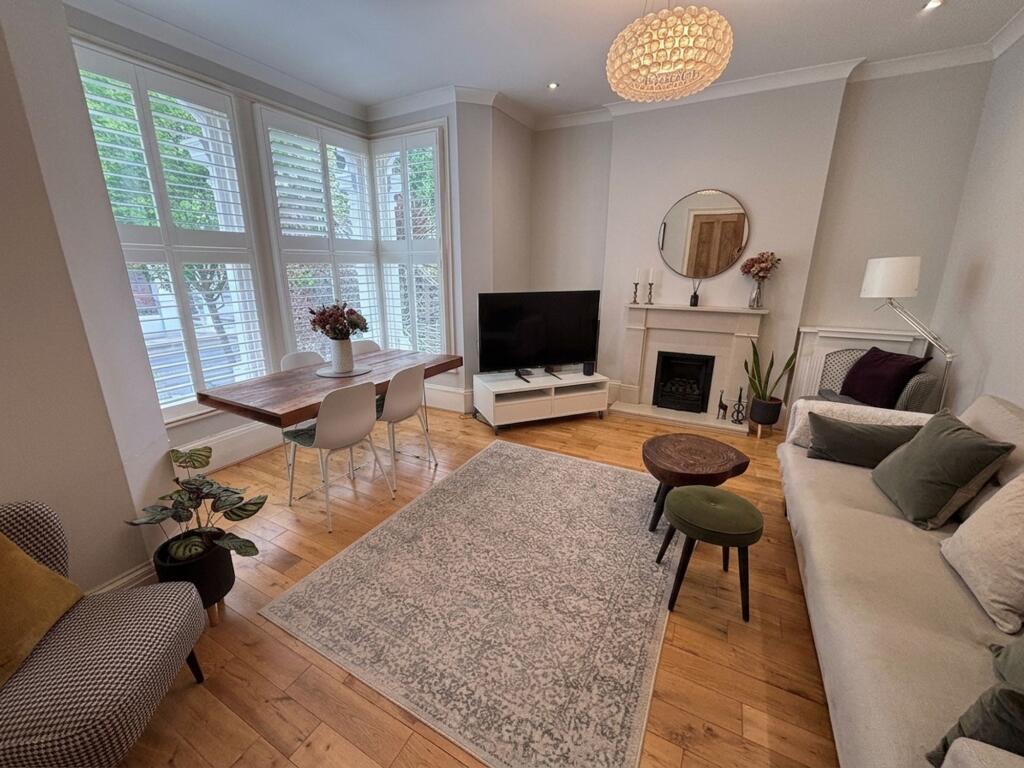 Apartment in London, Shepherd's Bush - View 4