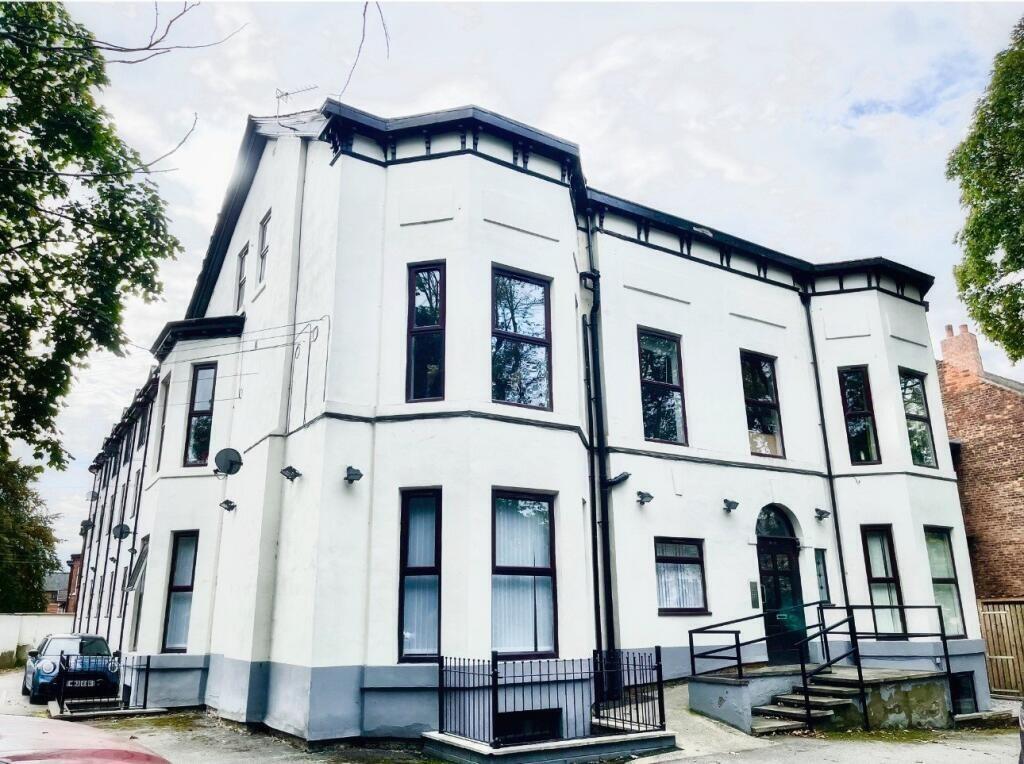 Main image of property: Flat 4, Sartoria Court, Half Edge Lane, Manchester, Greater Manchester, M30