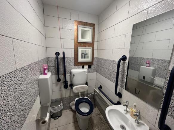 Photo 9