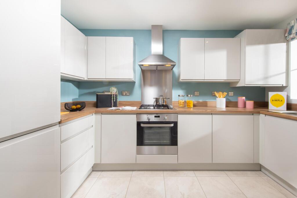 House in Ipswich, Suffolk - More