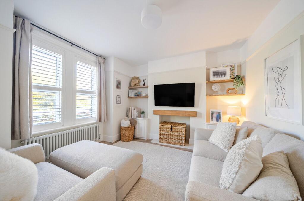 House in Wimborne Minster, Dorset - View 4