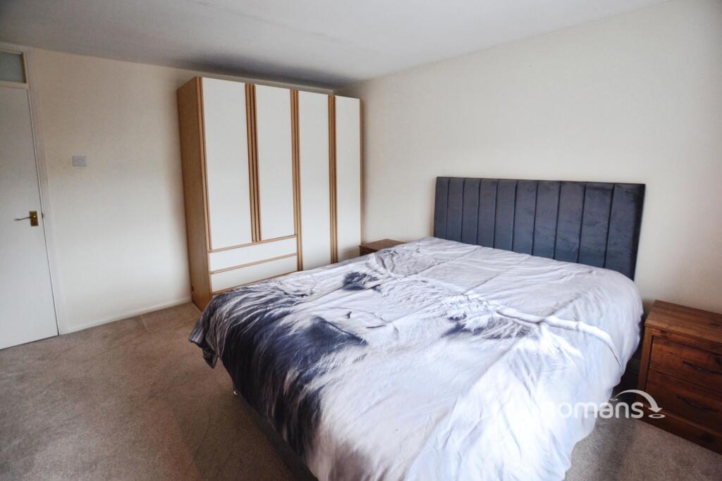 House in Southall - View 4