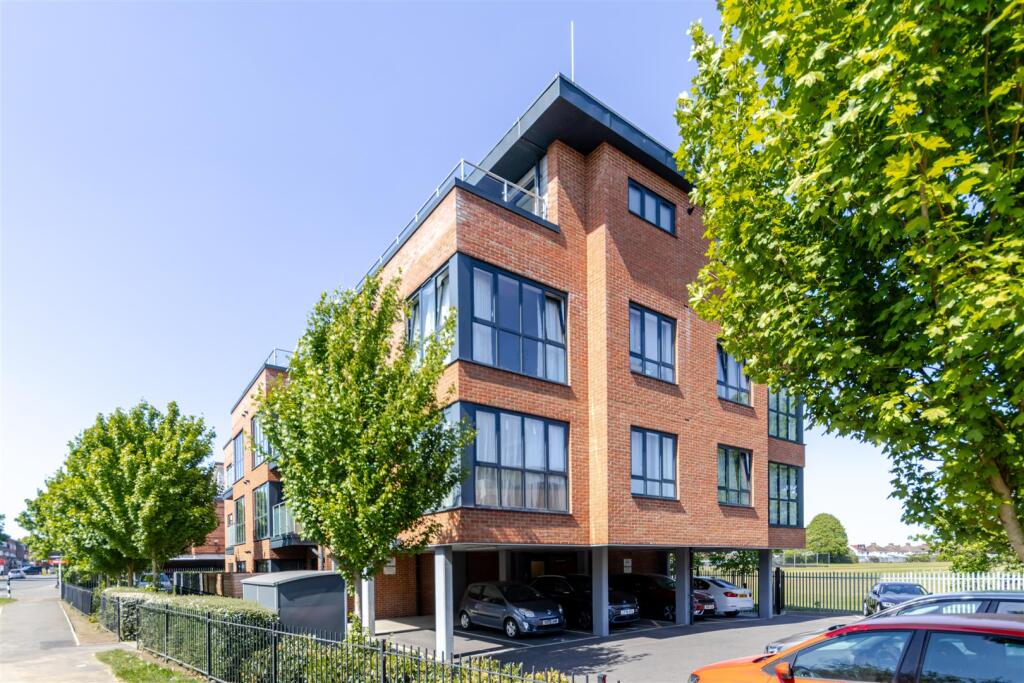 Main image of property: Victoria Road, Ruislip