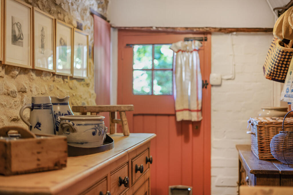 House in South Oxfordshire, Mackney, Brightwell-cum-Sotwell - More