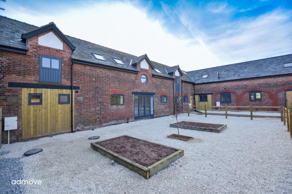 Main image of property: Little Clover Barns, Northwich Road, WA4