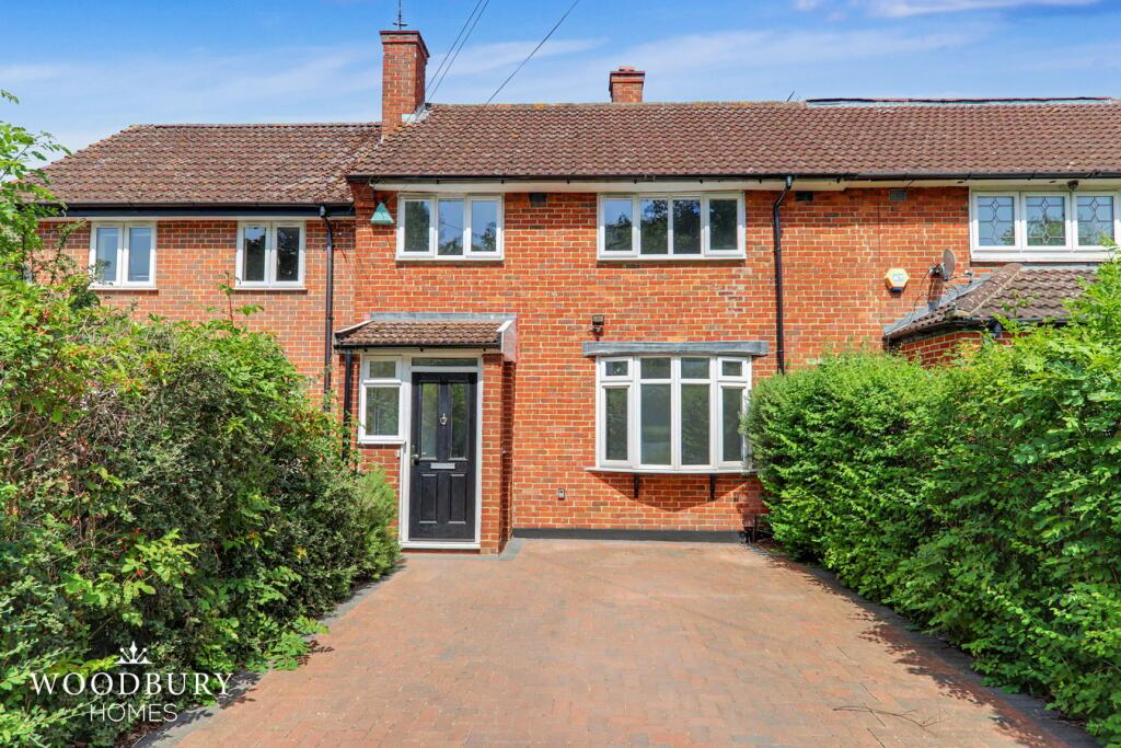 Main image of property: Lawton Road, Loughton, IG10