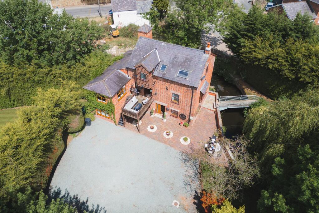 Sarn Mill, Sarn, Malpas, SY14 7LN photo 2