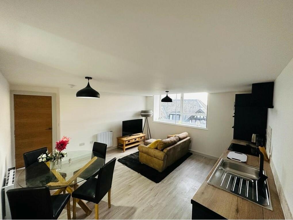 Main image of property: 08 West Bars, Chesterfield, Derbyshire, S40