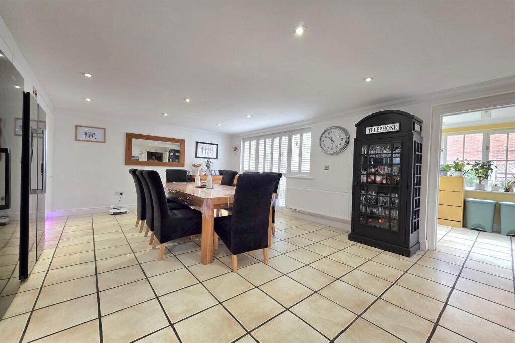 House in Chelmsford - More