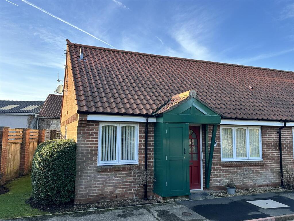 Main image of property: Willow Court, Pickering