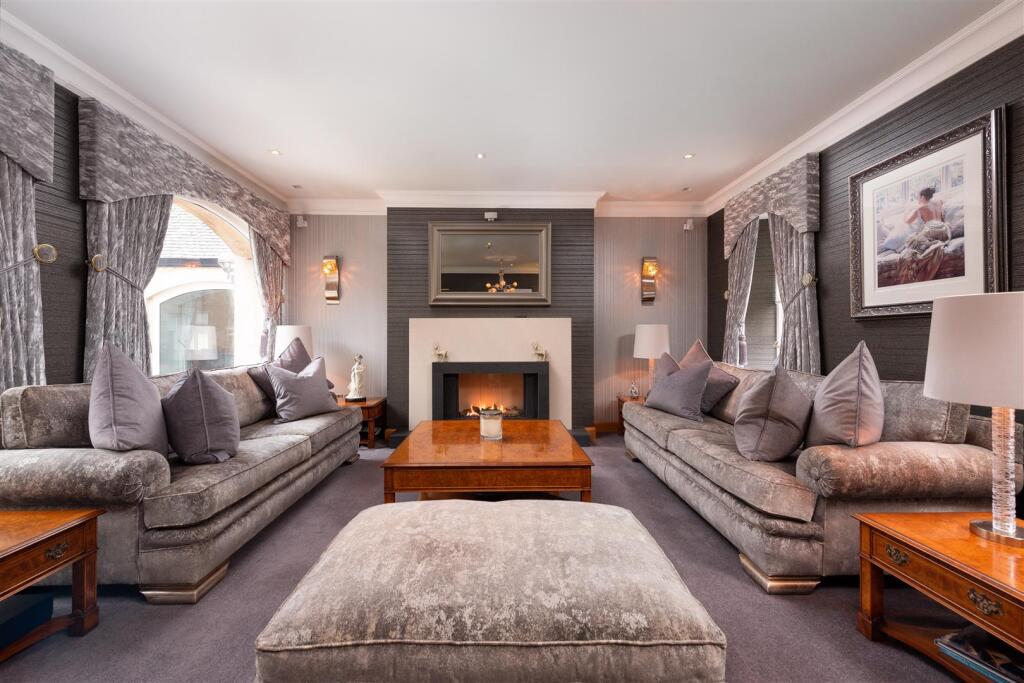 House in Falkirk - View 5