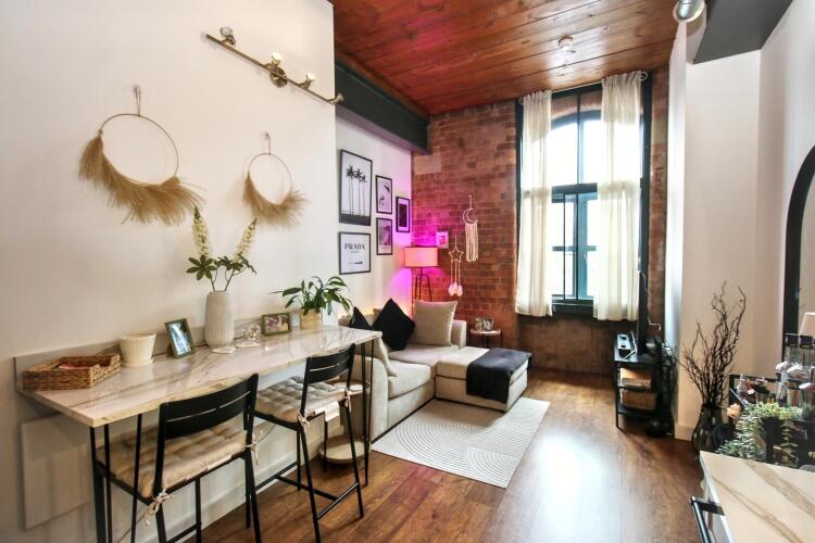Main image of property: Worsley Mill Blantyre Street M15