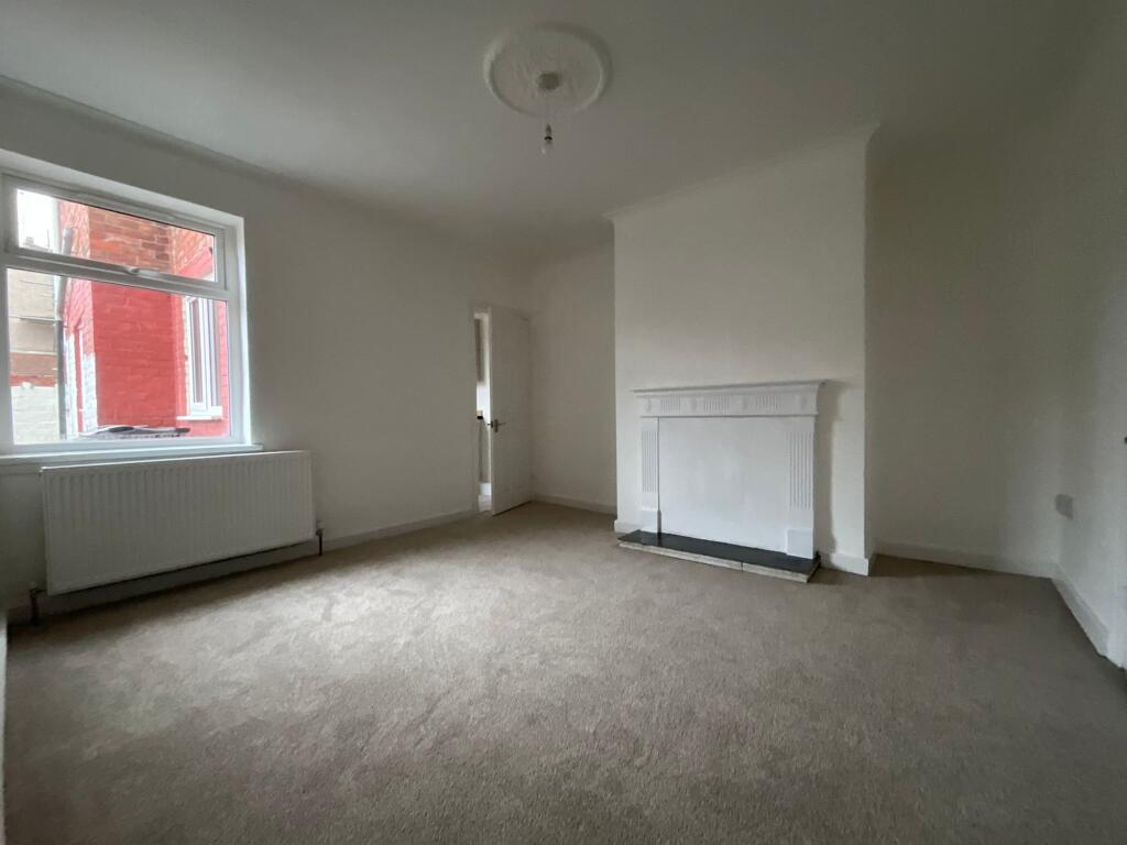 Apartment in South Tyneside, North East - View 4