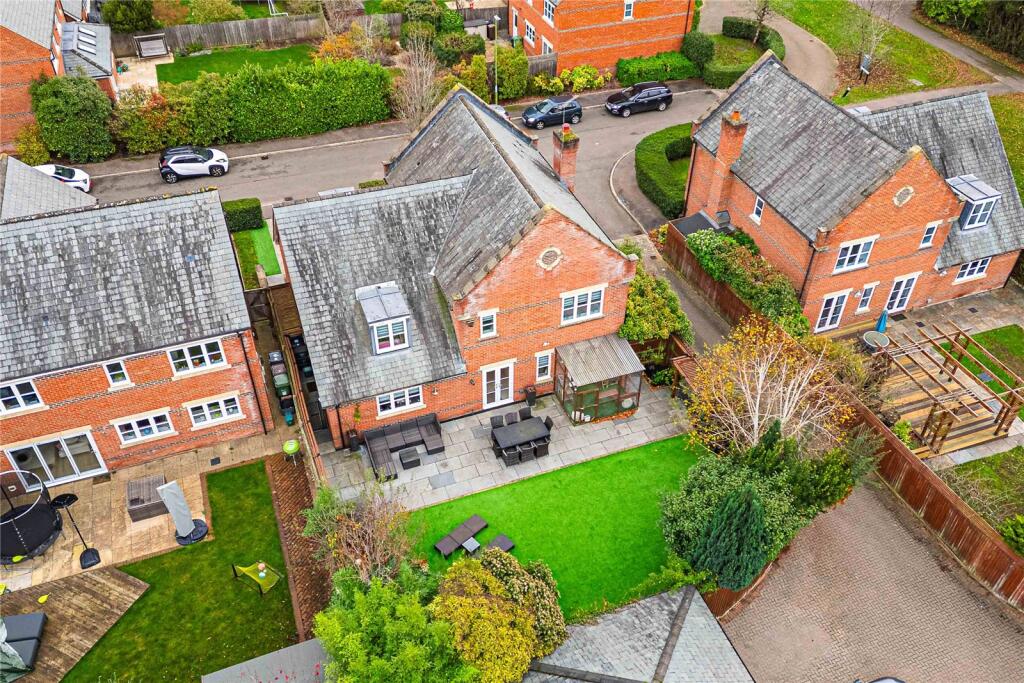 Additional image 27 of Beningfield Drive, St. Albans, Hertfordshire, AL2