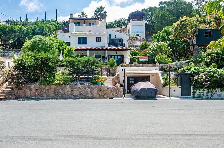 Main image of property: Kamares, Paphos