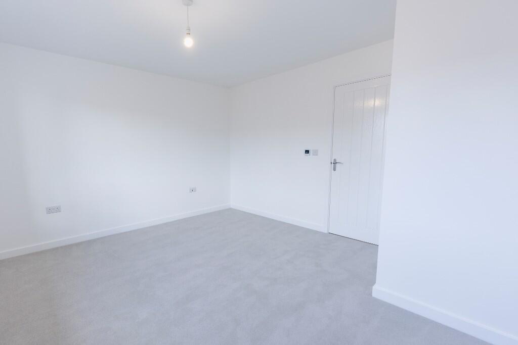 Galloway Close, Hampton Woods
Peterborough
PE7 8YX
 photo 4