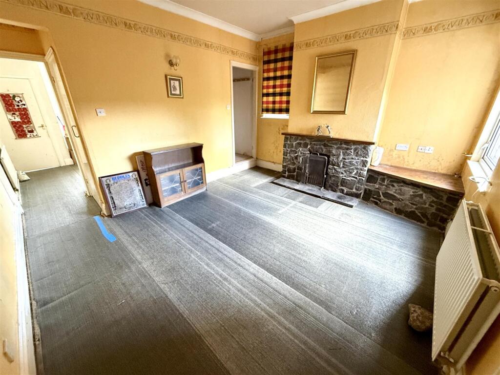 House in North West Leicestershire, Whitwick - View 3