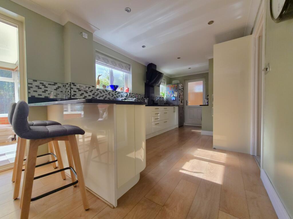 House in Southampton - View 3