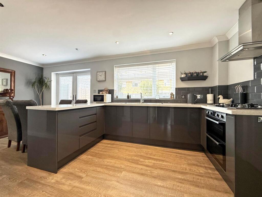 House in Shrewsbury - View 3