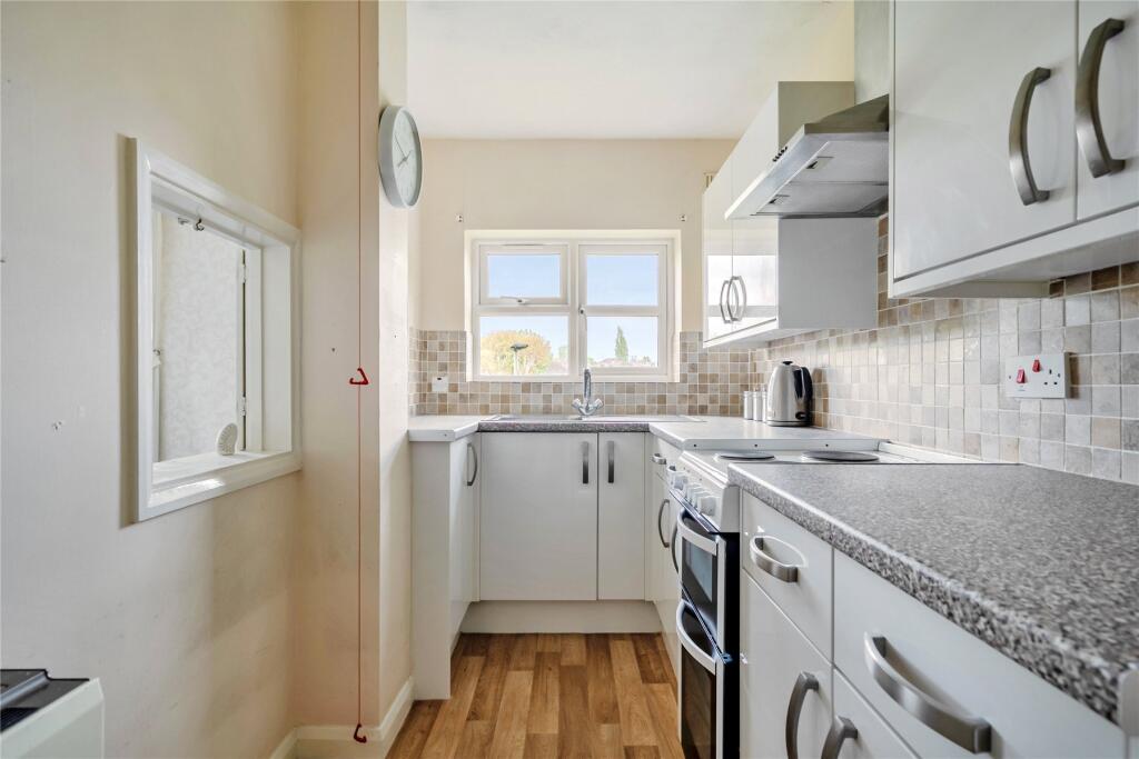 Glebe Way, West Wickham photo 2