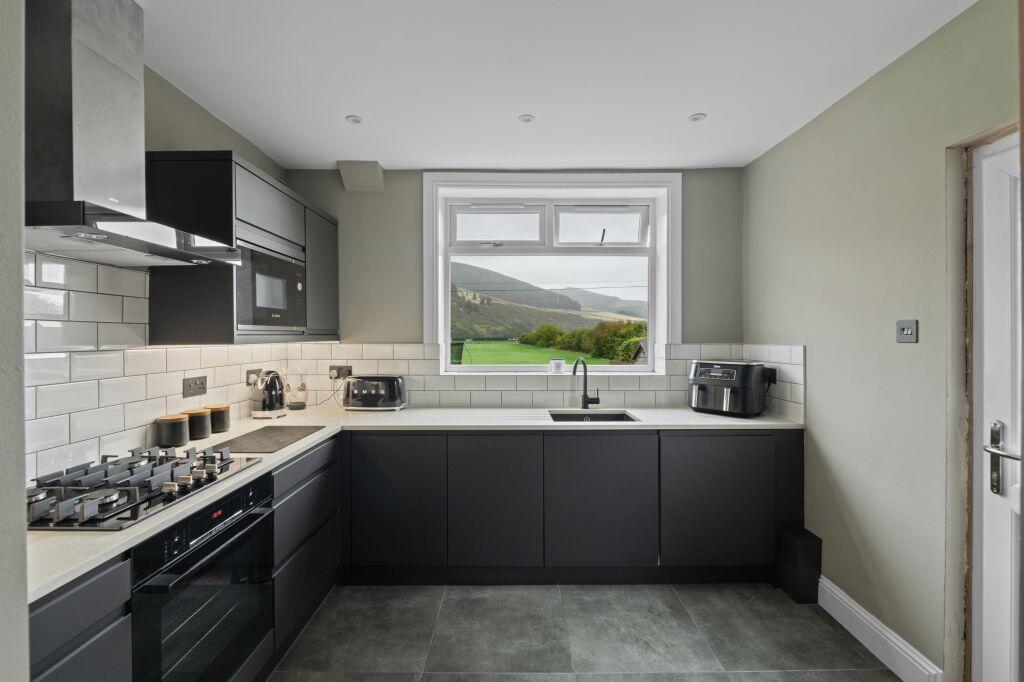 House in Edinburgh, The Scottish Borders - View 4