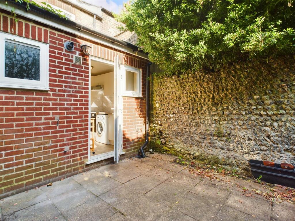 Property photo 8