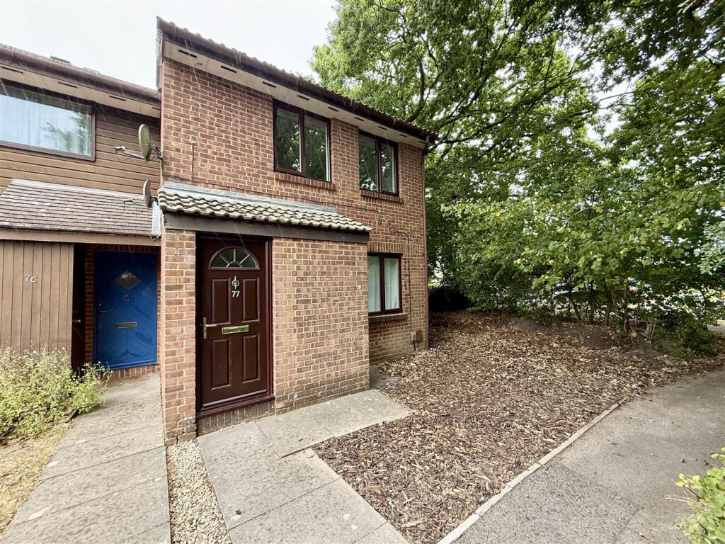 Main image of property: Woodrush Crescent, Locks Heath, Southampton