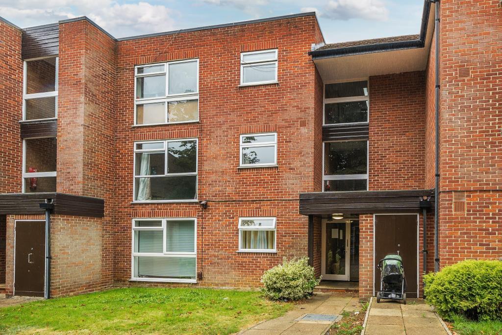 Main image of property: Manor Court, Headington, OX3