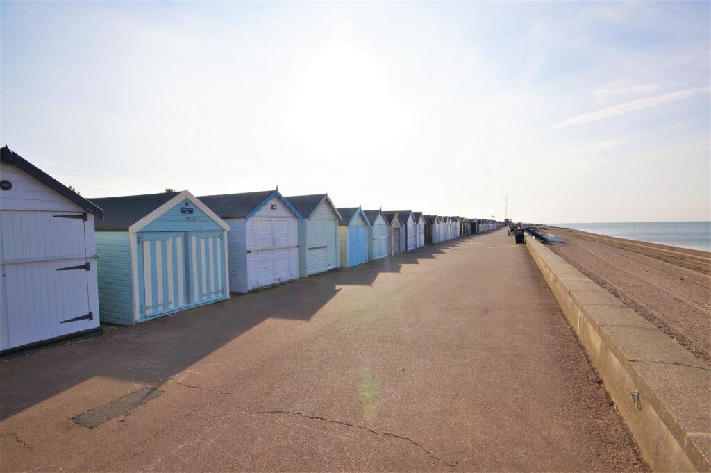Shoebury Common Road, Shoeburyness, Southend-on-Sea, Essex, SS3 photo 2
