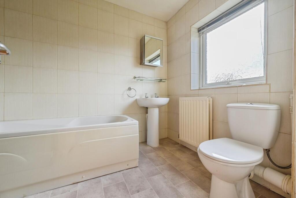 Additional image 21 of Greenacre Close, Tamworth