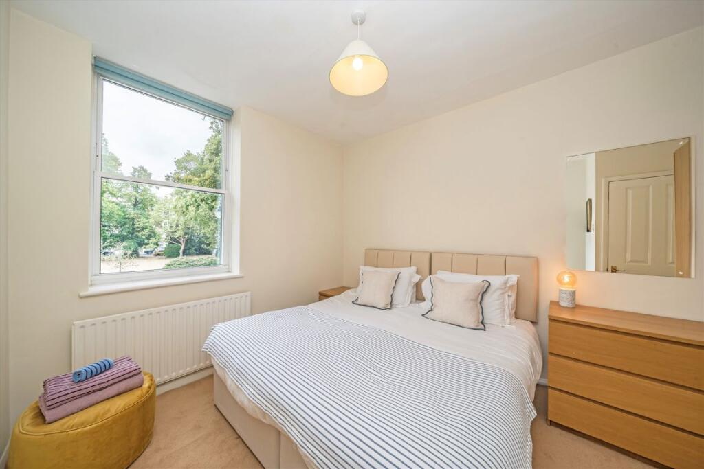 Apartment in London - View 4