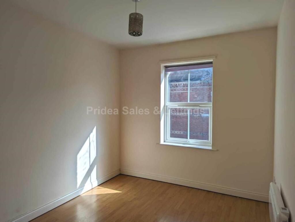 Apartment in Lincoln, New Boultham - View 5