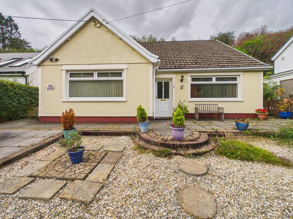 House in Newport, Rassau - View 5