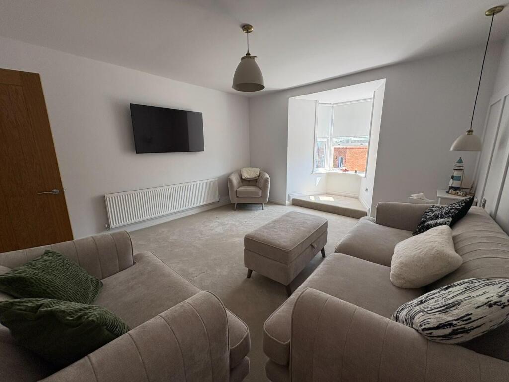 House in Llandudno - View 3