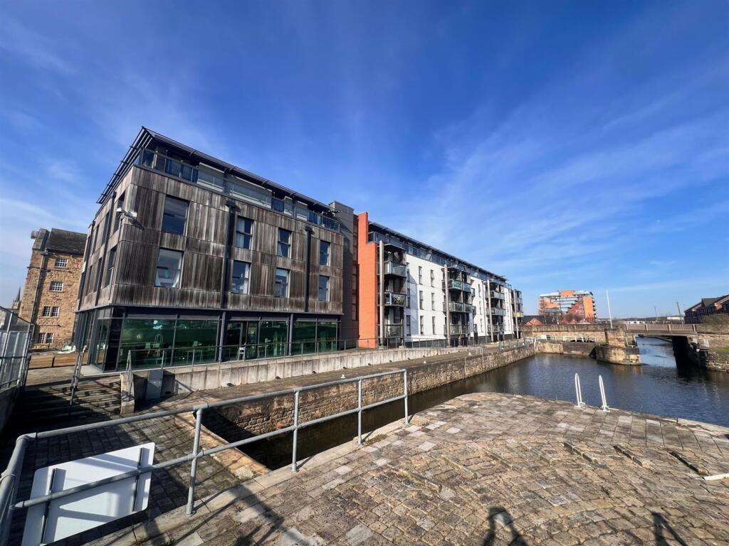 Main image of property: Hebble Wharf, Navigation Walk, Wakefield