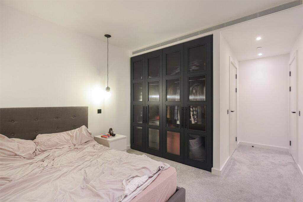 Apartment in London - View 4